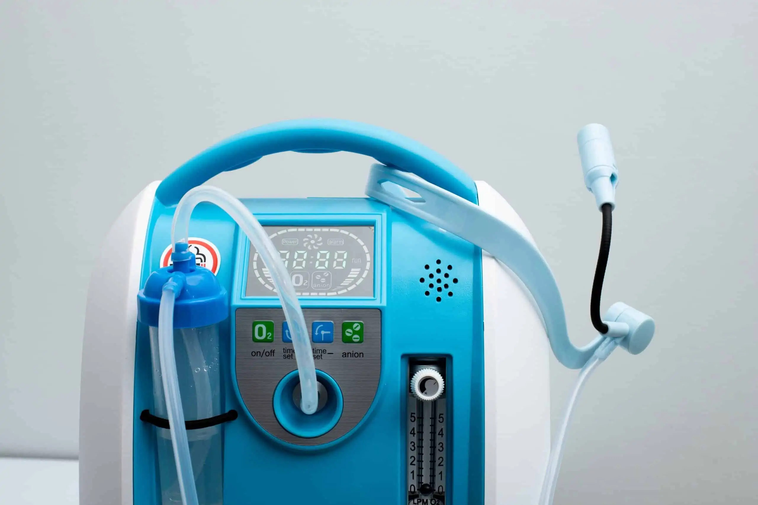 Read more about the article Mini Portable Oxygen Concentrators: Compact Solutions for Everyday Use